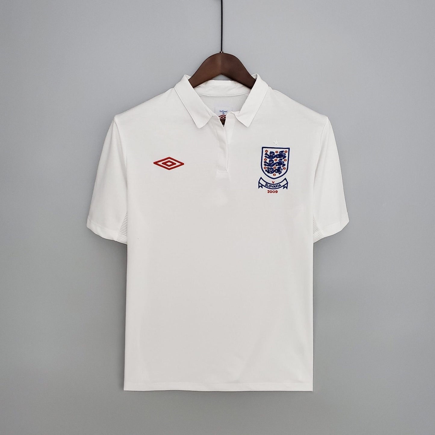 2010 England Home - S image